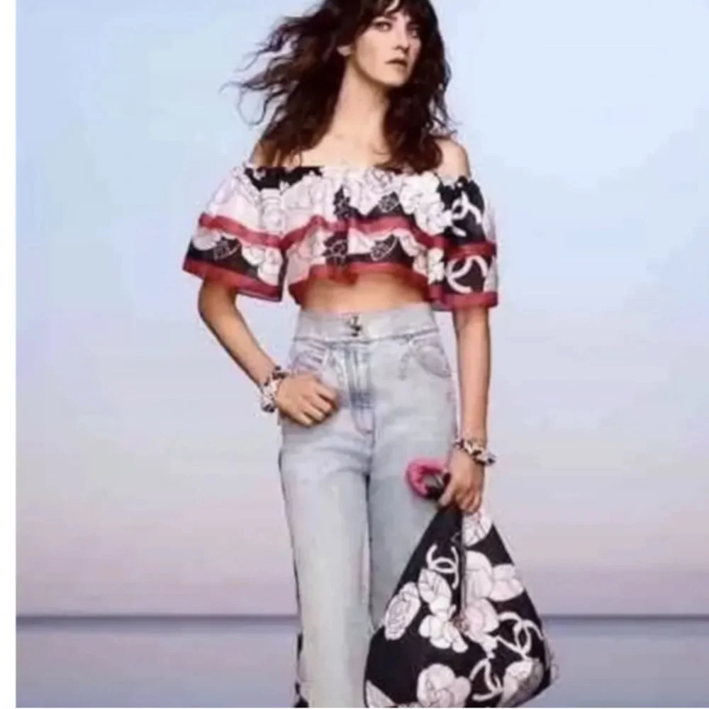 CHANEL Floral Off-Shoulder Crop Top cotton Size 38 - Picture 2 of 16